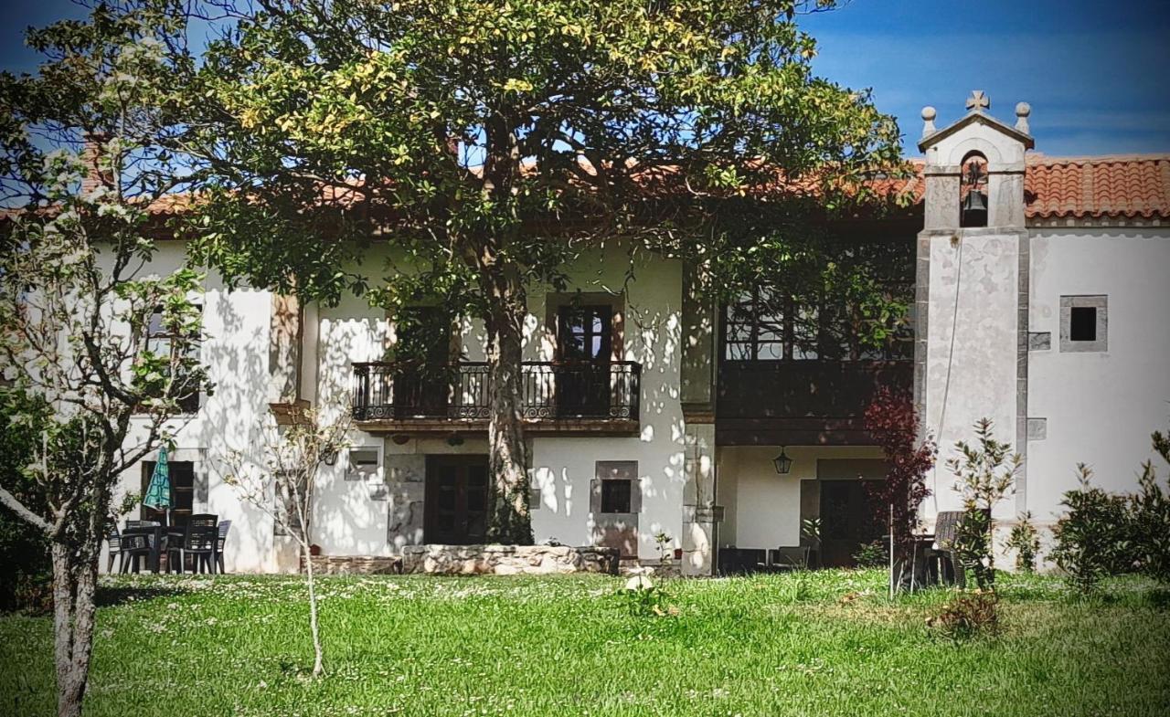 Gasthaus La Ribera De Pria Villanueva de Pria Exterior foto